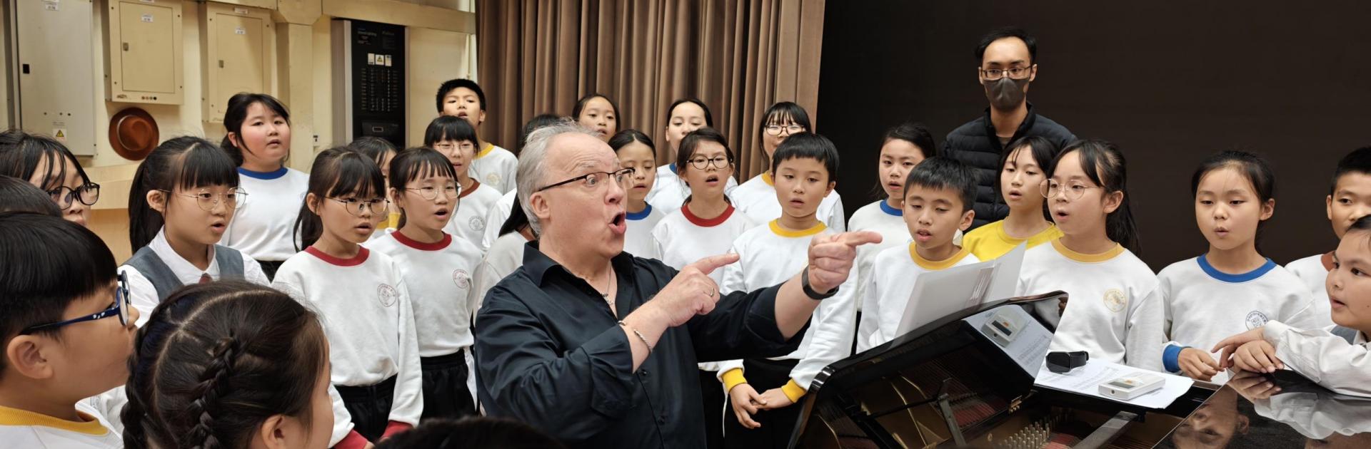 [field_slide_image-alt]